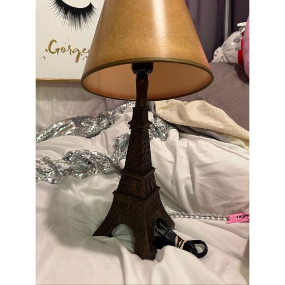 Meyda Tiffany 116577 Taos 4" Tall Lamp Shade lot of 2x + Eiffel Tower brass lamp - Picture 9 of 16